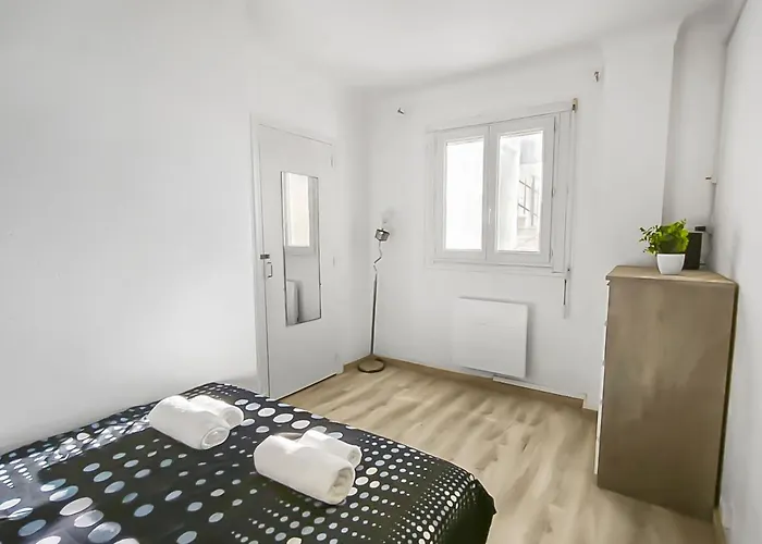 Lumineux T2 Proche De La Avec Clim & * Canet-en-Roussillon