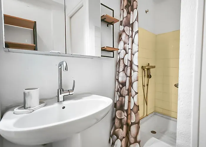 Apartment Lumineux T2 Proche De La Avec Clim & Canet-en-Roussillon